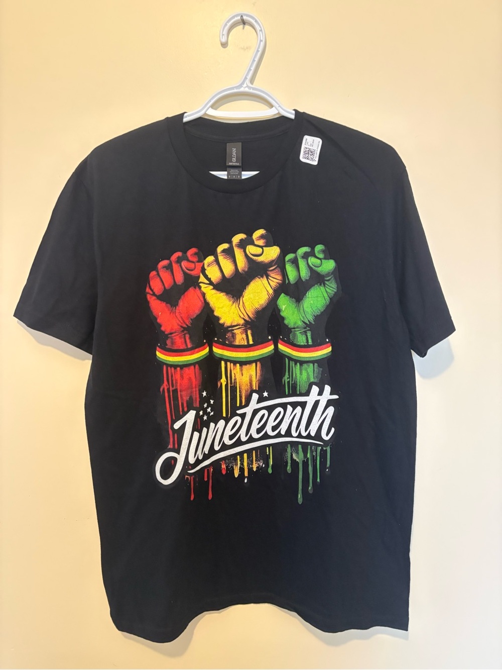 New Gildan Black Juneteenth Tee with Red, Yellow & Green Fist Graphic Size M